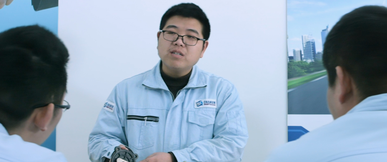 服務(wù)更及時(shí)