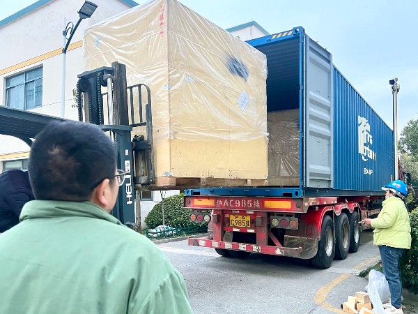 晨恩空壓機(jī)-車(chē)間現(xiàn)場(chǎng)(56) 晨恩空壓機(jī)-車(chē)間現(xiàn)場(chǎng)(56)