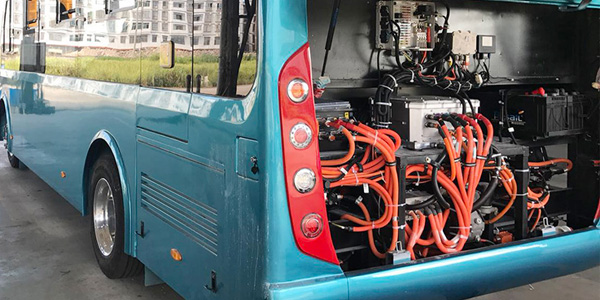 空壓機(jī)運(yùn)轉(zhuǎn)過程中產(chǎn)生振動(dòng)的那些事